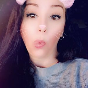 Meet your Posher, Alina